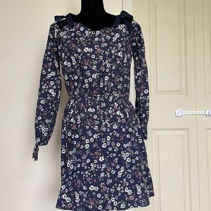 Beautiful dress 👗 size L